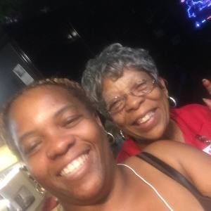 Meet your Posher, Twanda r.